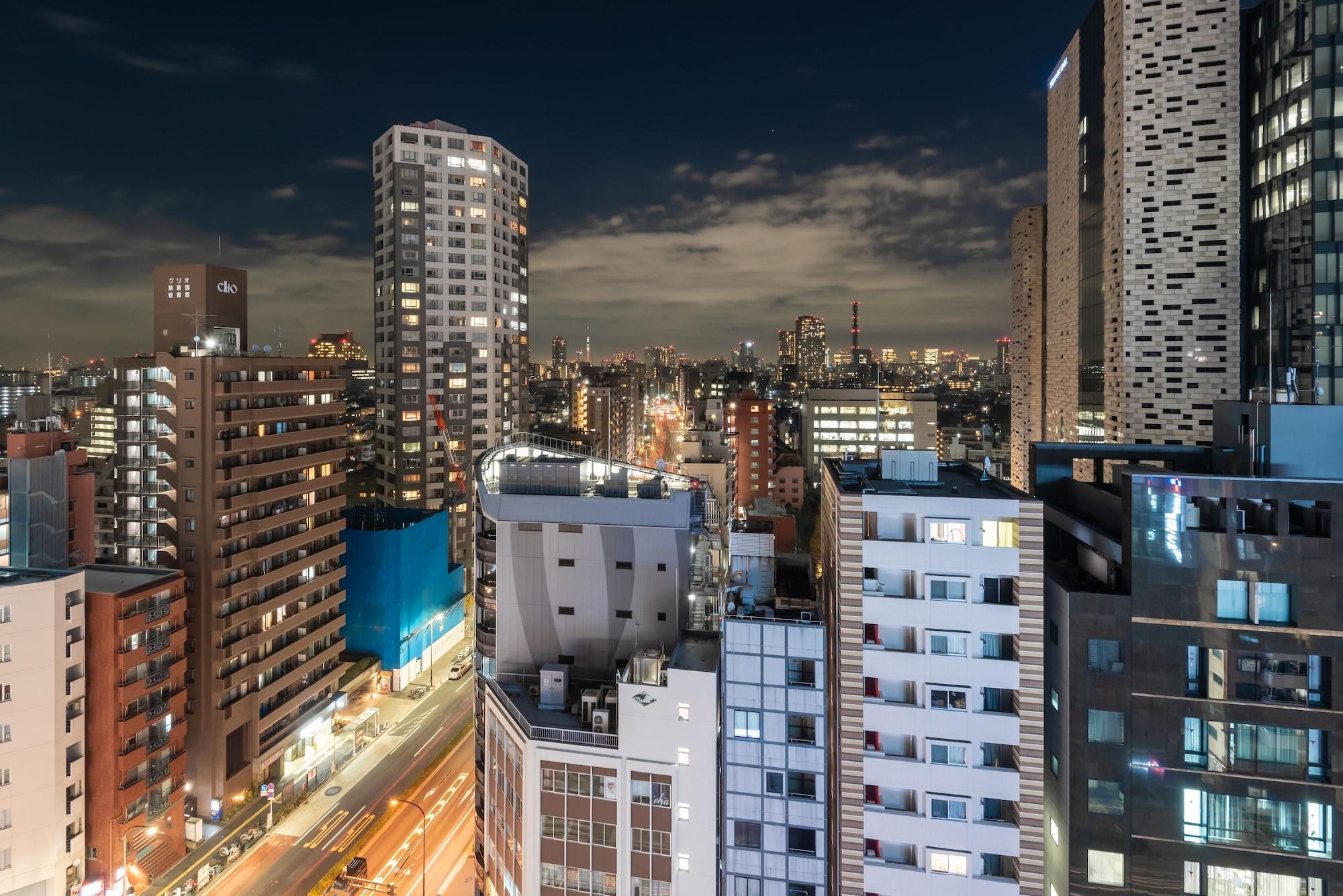 E Hotel Higashi Shinjuku Tokio Exterior foto